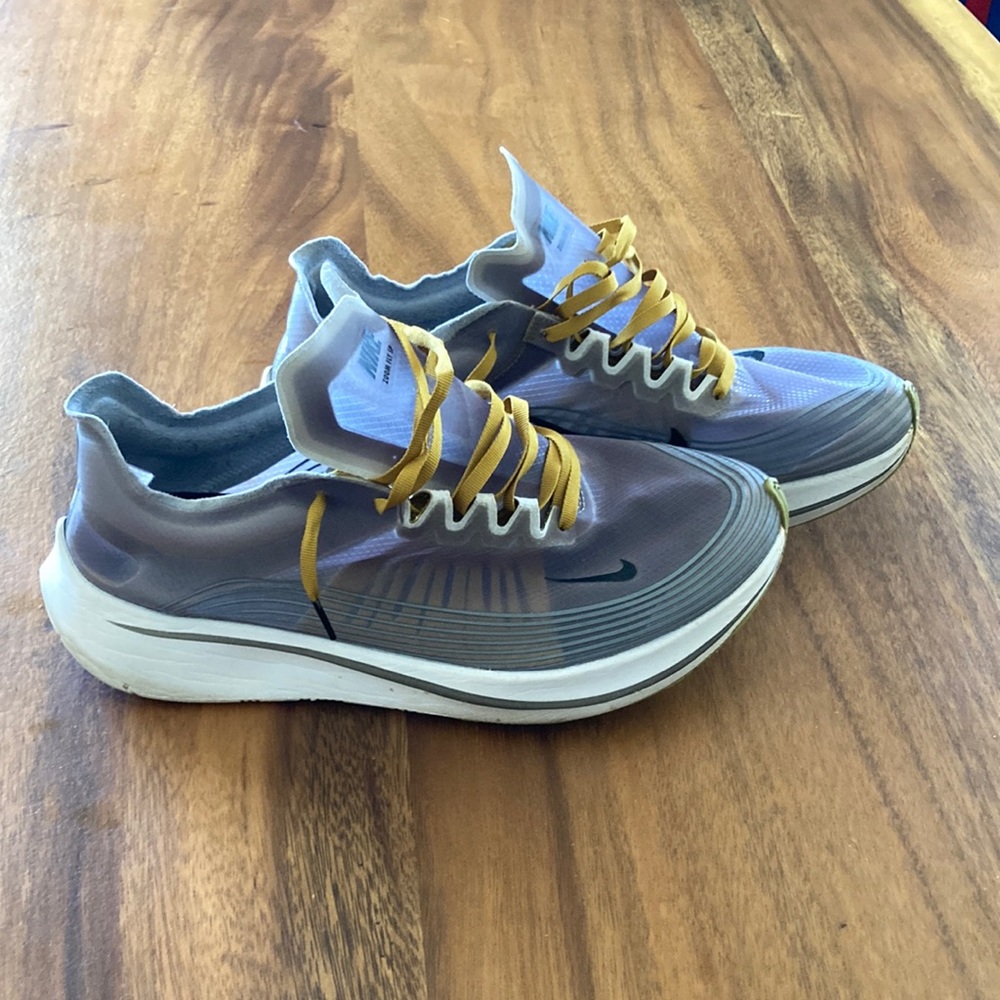 Nike Zoom Fly SP Peat Moss